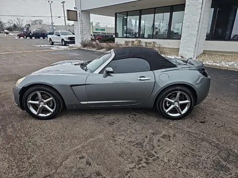 More photos of 2007 Saturn Sky at RightDrive Muncie, IN