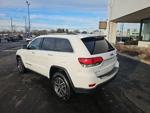 More photos of 2021 Jeep Grand Cherokee Limited at RightDrive Muncie, IN
