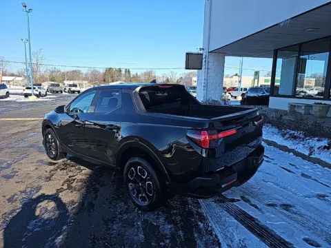 More photos of 2024 Hyundai Santa Cruz SEL at RightDrive Muncie, IN