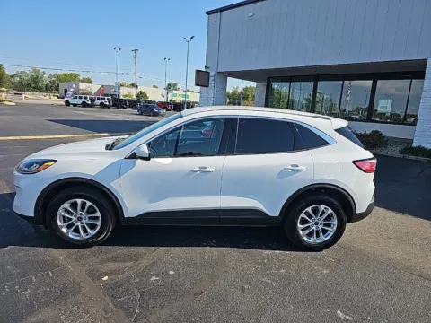 More photos of 2020 Ford Escape SE at RightDrive Muncie, IN