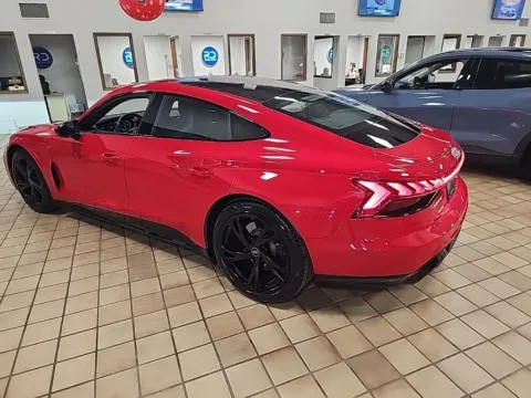 More photos of 2022 Audi e-tron GT Prestige at RightDrive Muncie, IN