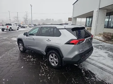 More photos of 2022 Toyota RAV4 XLE at RightDrive Muncie, IN