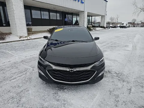 Photos of 2022 Chevrolet Malibu LT for sale in Muncie, IN at RightDrive Muncie