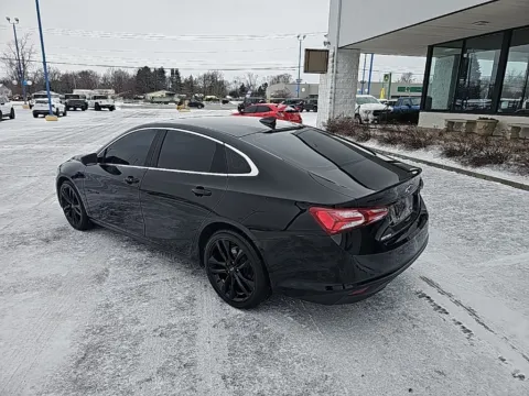 More photos of 2022 Chevrolet Malibu LT at RightDrive Muncie, IN