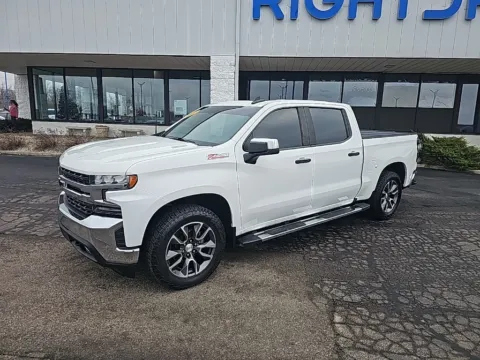 Another view of 2020 Chevrolet Silverado 1500 LT for sale in Muncie, IN at RightDrive Muncie