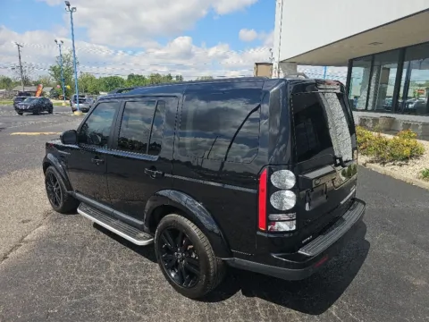 More photos of 2015 Land Rover LR4 at RightDrive Muncie, IN