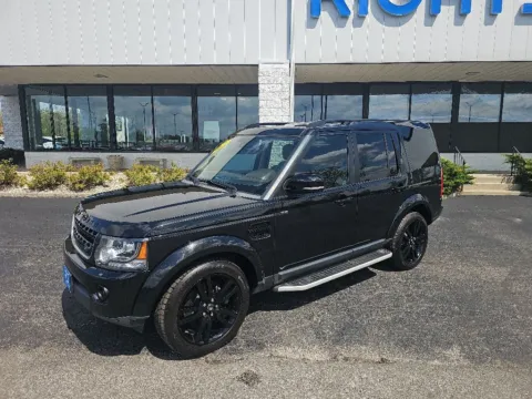 Another view of 2015 Land Rover LR4 for sale in Muncie, IN at RightDrive Muncie