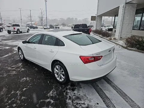 More photos of 2024 Chevrolet Malibu LT at RightDrive Muncie, IN