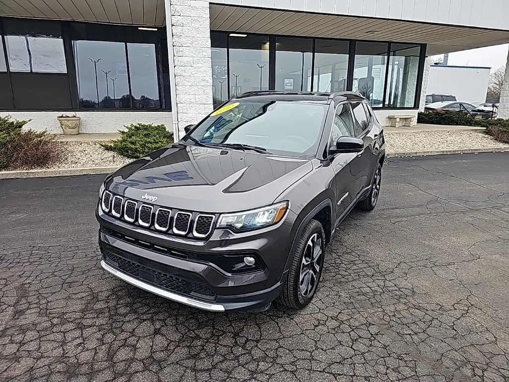 2023 Jeep Compass Limited's photo