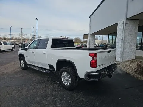 More photos of 2023 Chevrolet Silverado 2500HD LT at RightDrive Muncie, IN