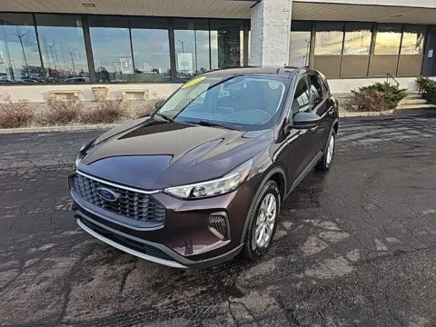 Red 2023 Ford Escape Active for sale in Muncie, IN