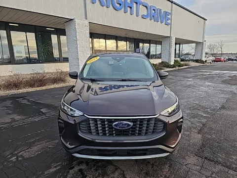 Photos of 2023 Ford Escape Active for sale in Muncie, IN at RightDrive Muncie