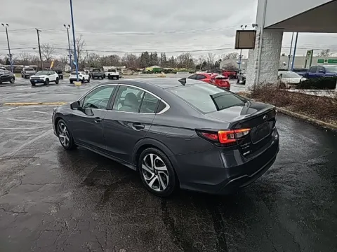 More photos of 2022 Subaru Legacy Limited at RightDrive Muncie, IN