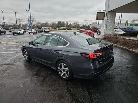 More photos of 2022 Subaru Legacy Limited at RightDrive Muncie, IN
