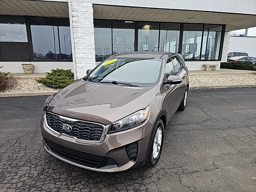 2020 Kia Sorento LX's photo