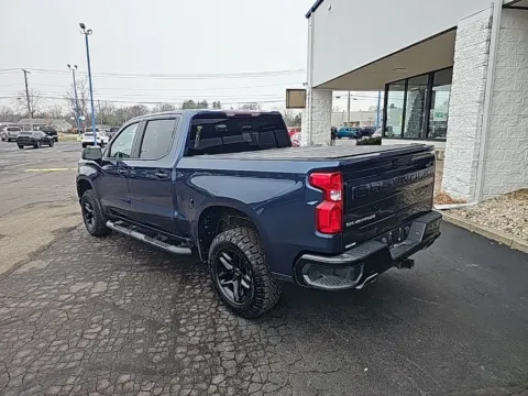 More photos of 2020 Chevrolet Silverado 1500 LT Trail Boss at RightDrive Muncie, IN