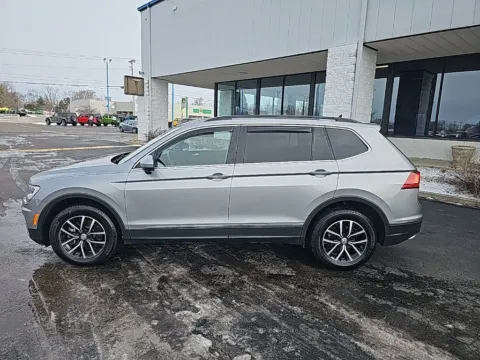 More photos of 2021 Volkswagen Tiguan 2.0T SE at RightDrive Muncie, IN
