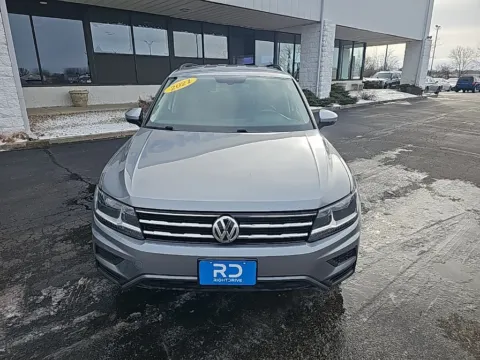Photos of 2021 Volkswagen Tiguan 2.0T SE for sale in Muncie, IN at RightDrive Muncie