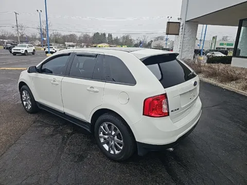 More photos of 2012 Ford Edge SEL at RightDrive Muncie, IN