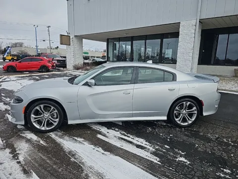 More photos of 2021 Dodge Charger R/T at RightDrive Muncie, IN