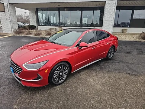 Another view of 2021 Hyundai Sonata Hybrid Limited for sale in Muncie, IN at RightDrive Muncie