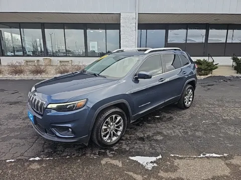 Another view of 2020 Jeep Cherokee Latitude Plus for sale in Muncie, IN at RightDrive Muncie