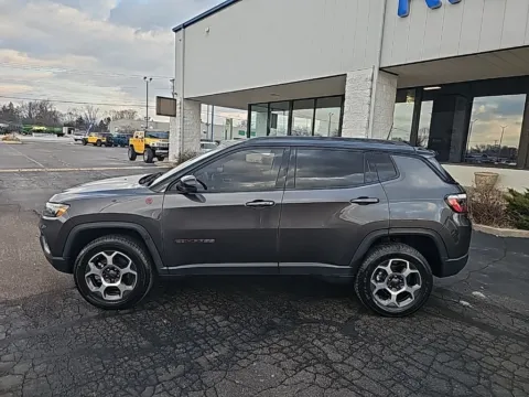 More photos of 2022 Jeep Compass Trailhawk at RightDrive Muncie, IN