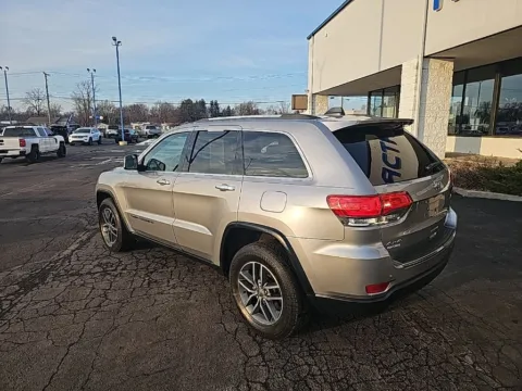More photos of 2018 Jeep Grand Cherokee Limited at RightDrive Muncie, IN