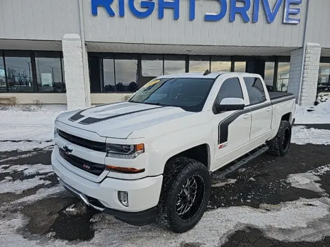 White 2017 Chevrolet Silverado 1500 LT for sale in Muncie, IN