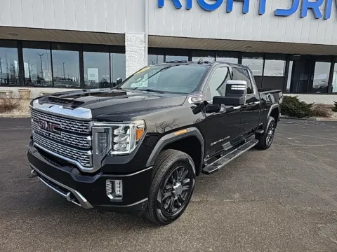 Black 2021 GMC Sierra 2500HD Denali for sale in Muncie, IN
