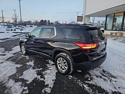 More photos of 2021 Chevrolet Traverse LT at RightDrive Muncie, IN