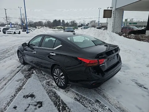 More photos of 2024 Nissan Altima 2.5 SV at RightDrive Muncie, IN