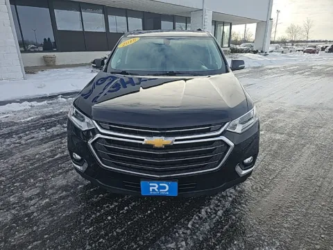 Photos of 2018 Chevrolet Traverse LT for sale in Muncie, IN at RightDrive Muncie