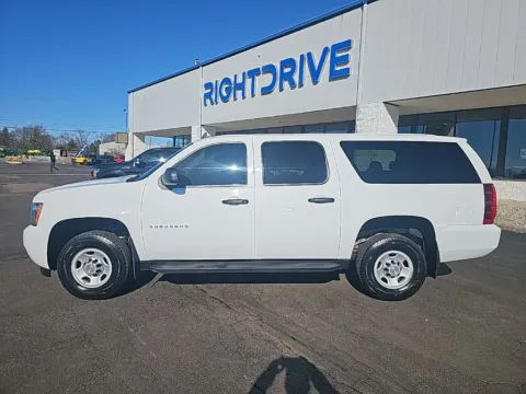 More photos of 2011 Chevrolet Suburban 2500 Commercial Fleet at RightDrive Muncie, IN