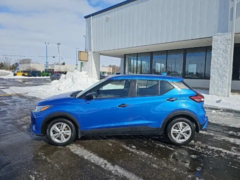 More photos of 2023 Nissan Kicks S at RightDrive Muncie, IN