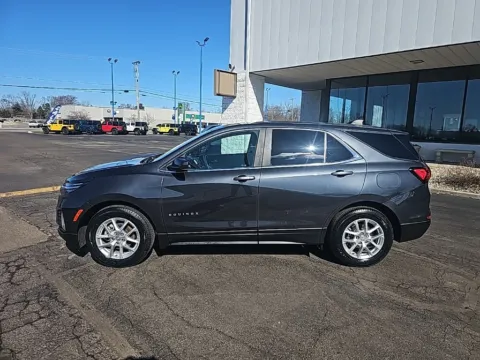 More photos of 2023 Chevrolet Equinox LT at RightDrive Muncie, IN