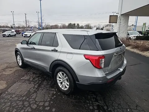 More photos of 2020 Ford Explorer at RightDrive Muncie, IN