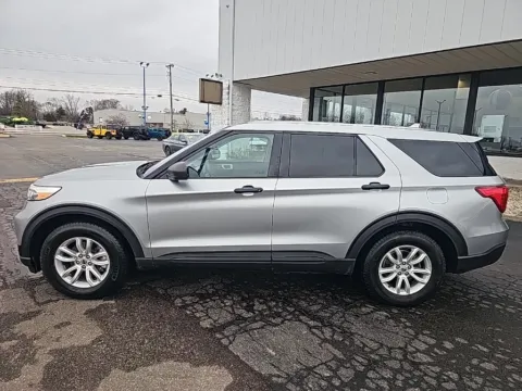 More photos of 2020 Ford Explorer at RightDrive Muncie, IN