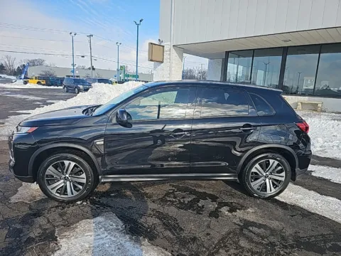 More photos of 2024 Mitsubishi Outlander Sport 2.0 S at RightDrive Muncie, IN