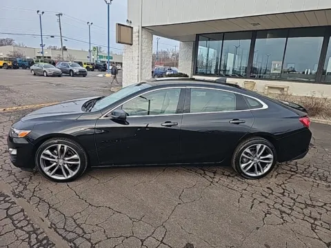 More photos of 2023 Chevrolet Malibu LT at RightDrive Muncie, IN