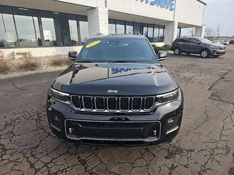 Photos of 2023 Jeep Grand Cherokee L Overland for sale in Muncie, IN at RightDrive Muncie