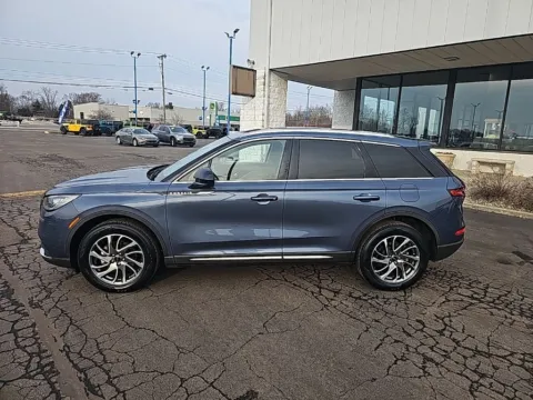 More photos of 2022 Lincoln Corsair Standard at RightDrive Muncie, IN
