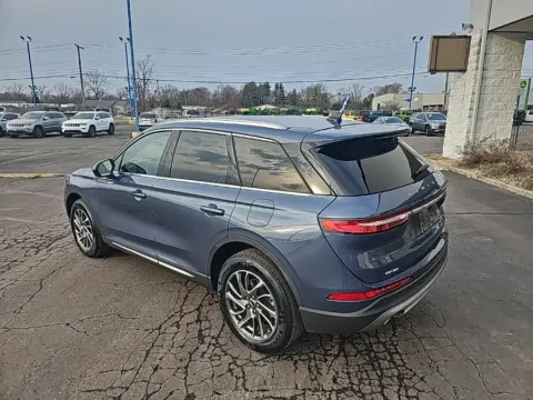 More photos of 2022 Lincoln Corsair Standard at RightDrive Muncie, IN