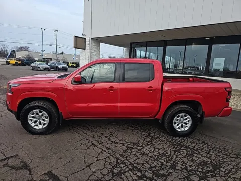 More photos of 2024 Nissan Frontier SV at RightDrive Muncie, IN
