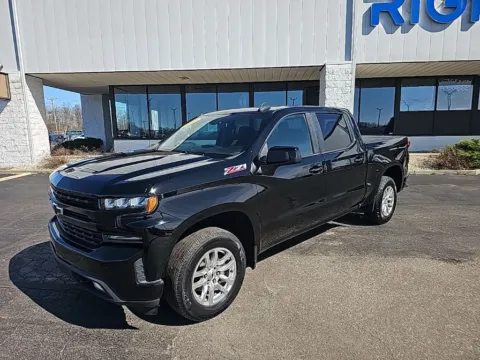 Another view of 2020 Chevrolet Silverado 1500 RST for sale in Muncie, IN at RightDrive Muncie