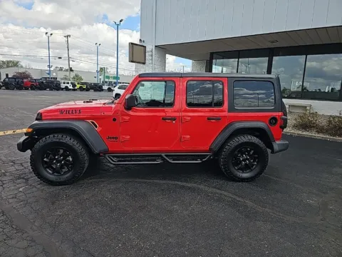 More photos of 2021 Jeep Wrangler Unlimited Willys at RightDrive Muncie, IN