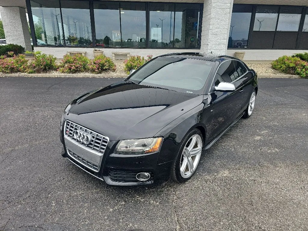 2012 Audi S5 4.2 quattro Manual Premium Plus's photo