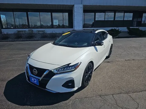 White 2020 Nissan Maxima SR for sale in Muncie, IN