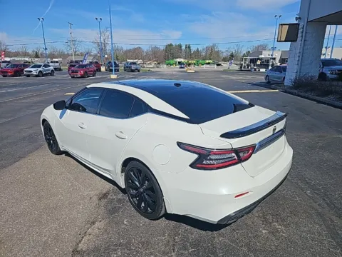 More photos of 2020 Nissan Maxima SR at RightDrive Muncie, IN