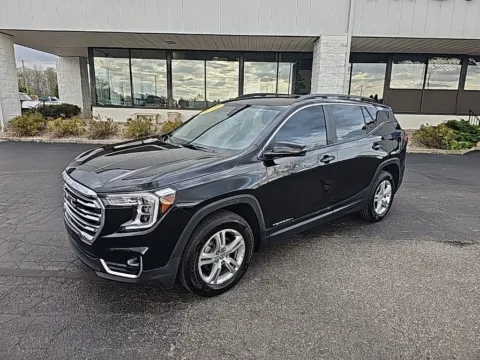 Another view of 2024 GMC Terrain SLE for sale in Muncie, IN at RightDrive Muncie